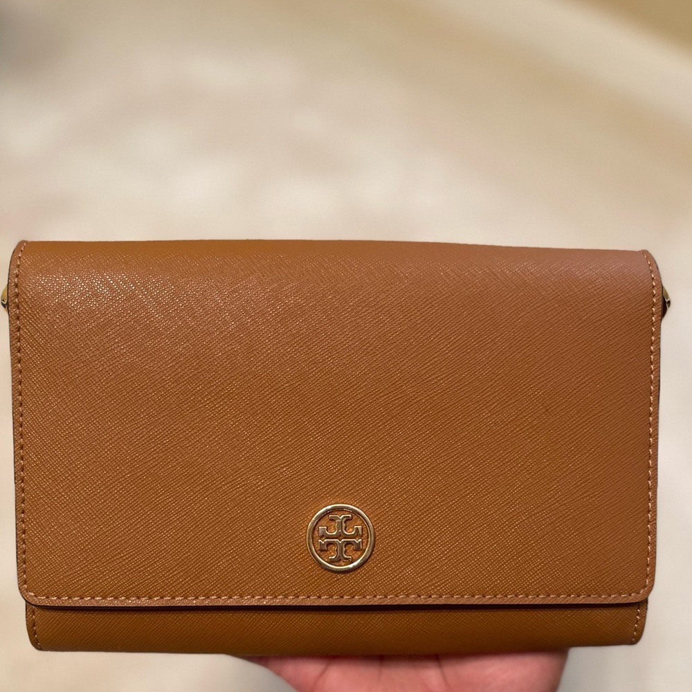 Tory Burch leather crossbody with gold chain